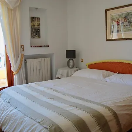 Stunning Penthouse With Panoramic Views Of Village And The French Riviera Apartment
